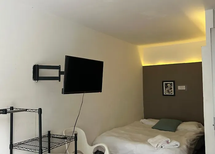 Hostel Linda Privada Con Balcon En Polanco Mexico City