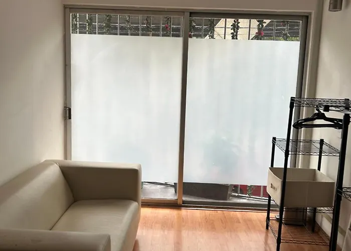 Linda Privada Con Balcon En Polanco * Mexico City